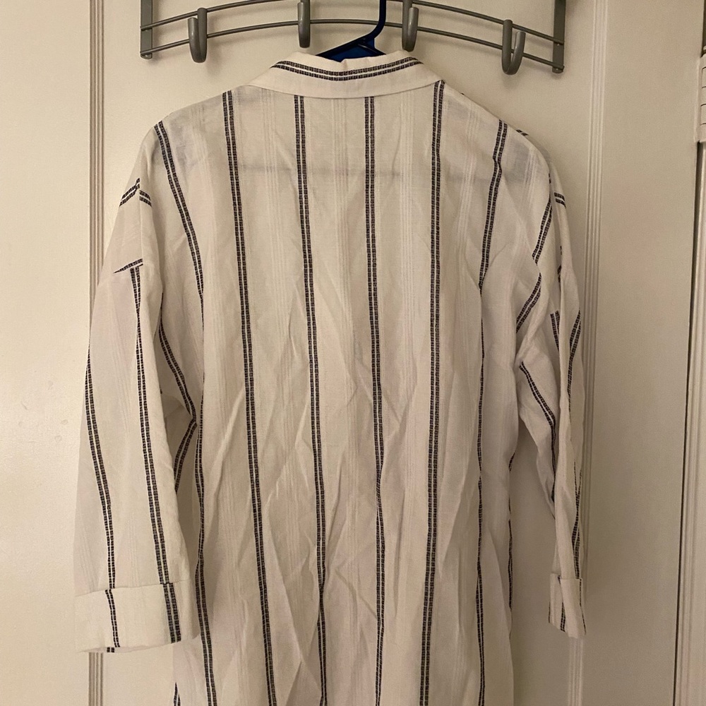 Oversized Top - Picture 4 of 5